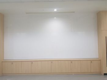 5.3m W x 1.45m H Seamless<br /> magnetic dry erase whiteboards